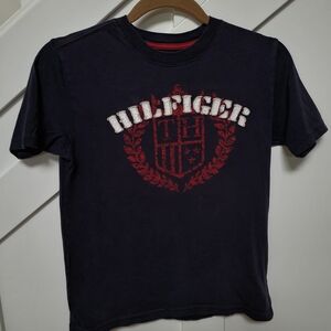 Size 8 Boys Hilfiger t-shirt patchwork logo
